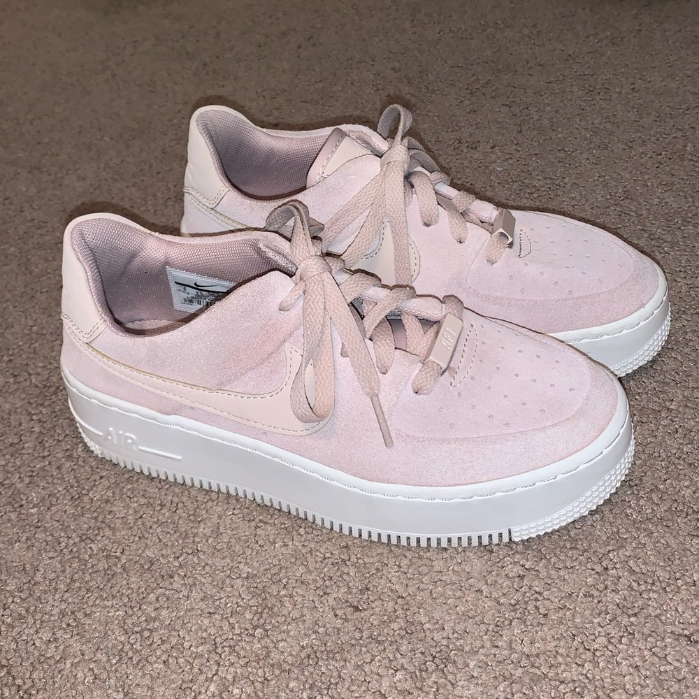 Nike Air Force 1 sage Low size 6